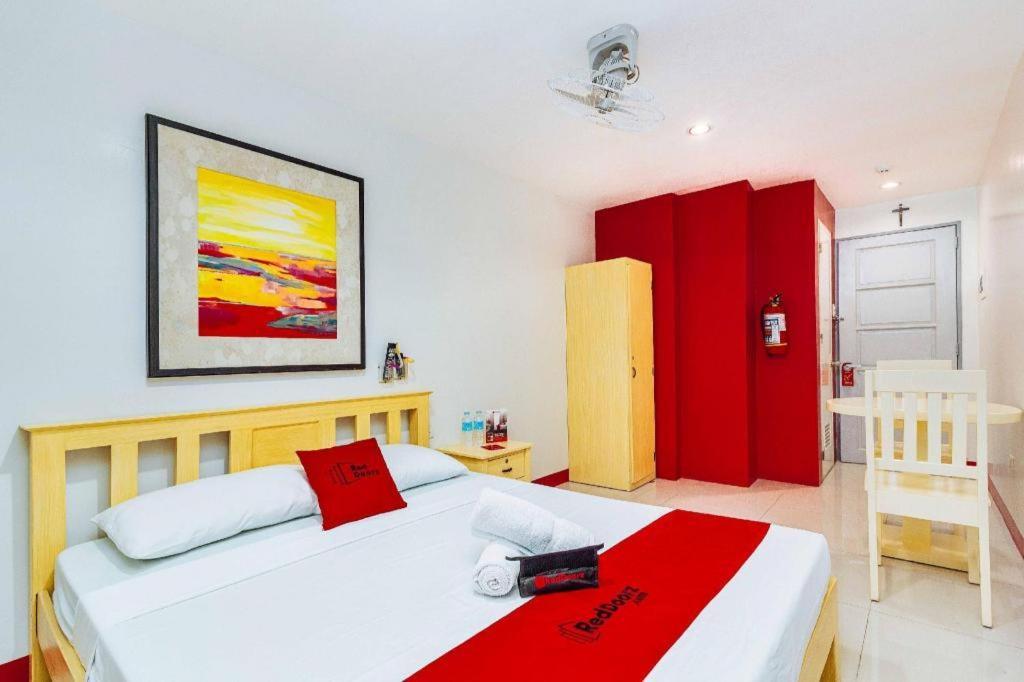 Hotel Reddoorz Near Cebu Metropolitan Cathedral Exterior foto