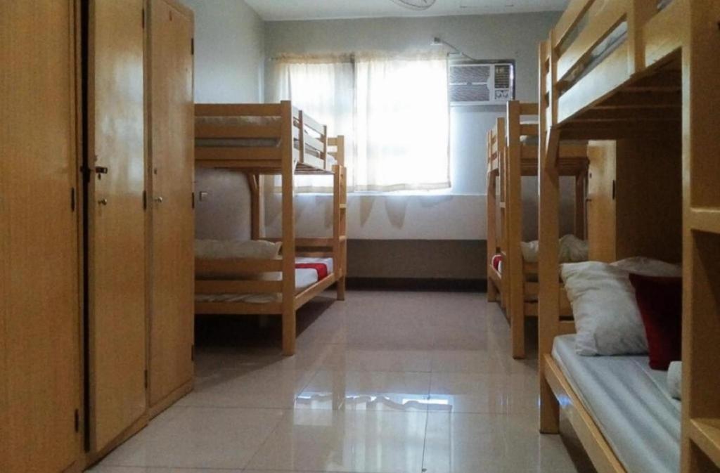 Hotel Reddoorz Near Cebu Metropolitan Cathedral Exterior foto