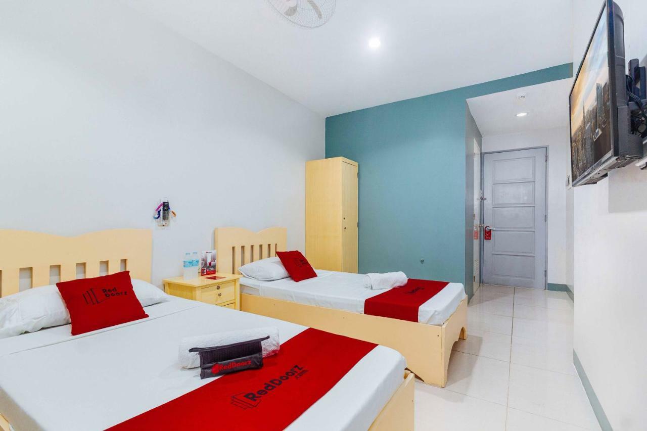 Hotel Reddoorz Near Cebu Metropolitan Cathedral Exterior foto
